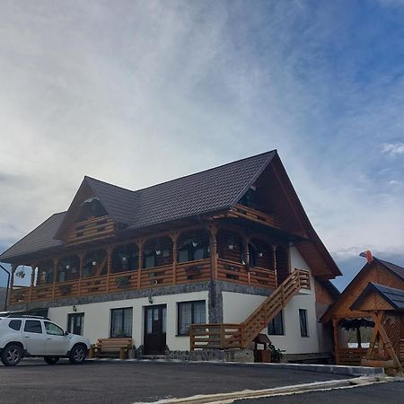 Pensiune Agroturistica "Casa Teodora" Budeşti Екстериор снимка